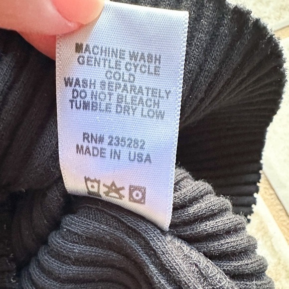 LACAUSA Lia Tank Black Ribbed Size Medium - Picture 6 of 7